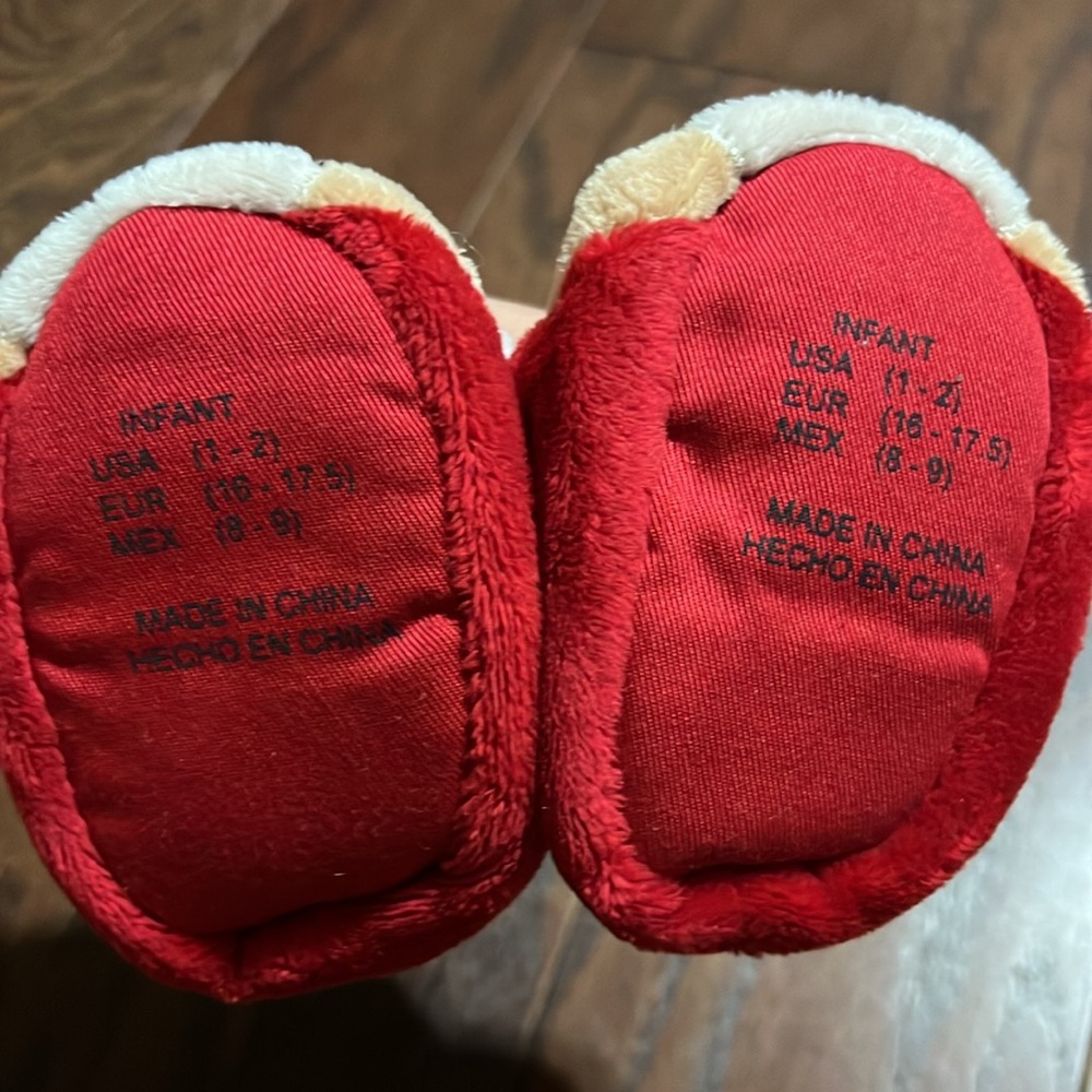 My First Christmas Booties - Picture 4 of 4